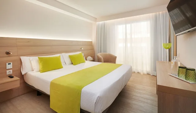 Junior Suite, Superior, Twin Beds, Hotel Sabina & Suites 1/5