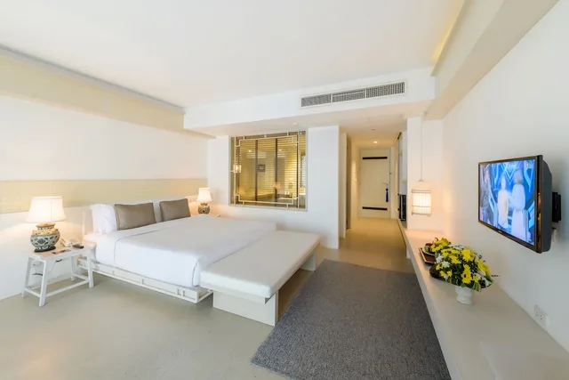 Deluxe, King Bed, Beach Front, Awa Resort Koh Chang 1/10