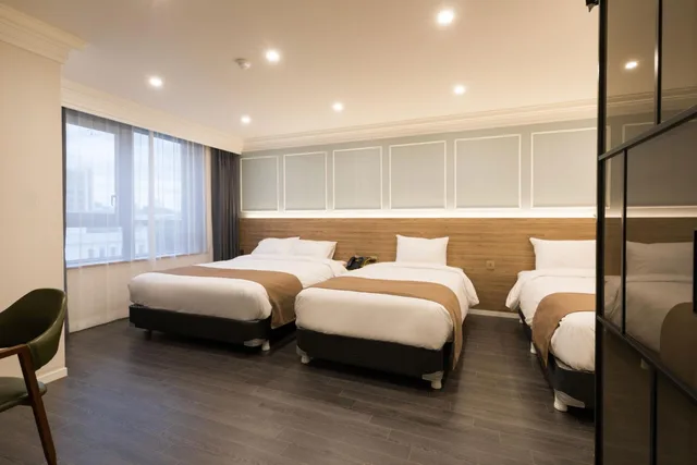 Parlour Suite، Casaloma Hotel 3/7