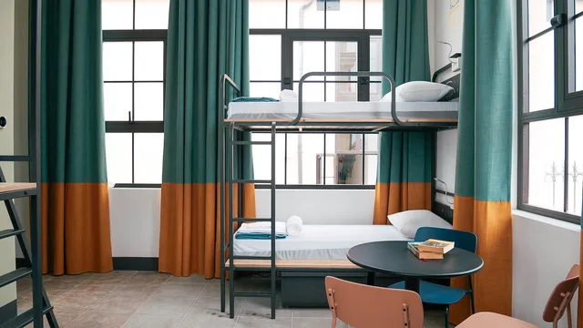 Private, Mixed Dorm, 4 Beds، Ostello Bello Palermo 2/4