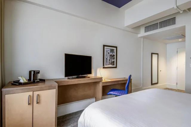 غرفة بسرير كينج بإطلالة على المرفأ، New Bedford Harbor Hotel Ascend Hotel Collection 9/10