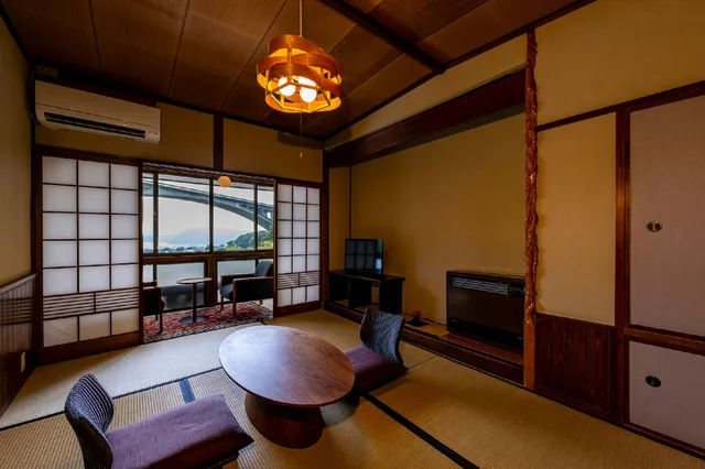 غرفة يابانية بأرضية تاتامي، Okamotoya Ryokan 1/1