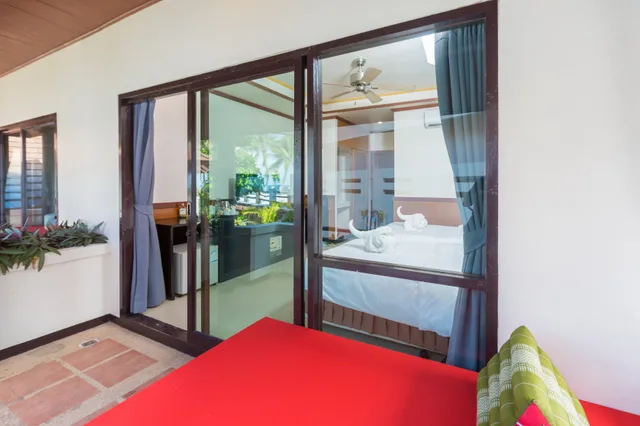 غرفة ديلوكس بسرير مزدوج أو سريرين منفصلين، Sunrise Resort Koh Phangan 2/3