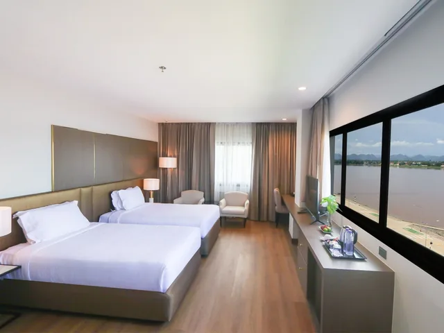 غرفة بانورامية بسريرين منفصلين بإطلالة على النهر، Fortune River View Nakhon Phanom 1/5