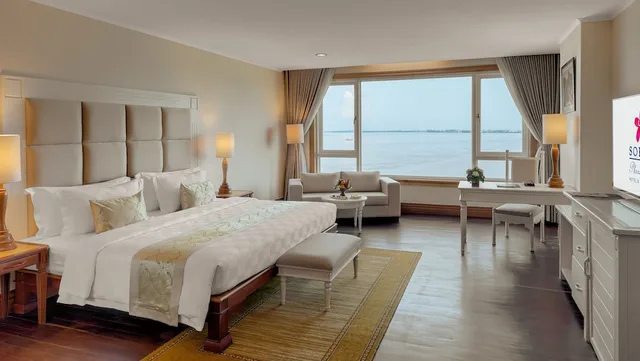 غرفة بريميير بسريرين منفصلين، Sokha Phnom Penh Hotel 4/10