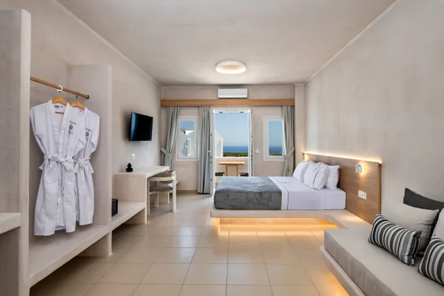 جناح سوبيريور بإطلالة على البحر، Aelia Luxury Suites 3/5