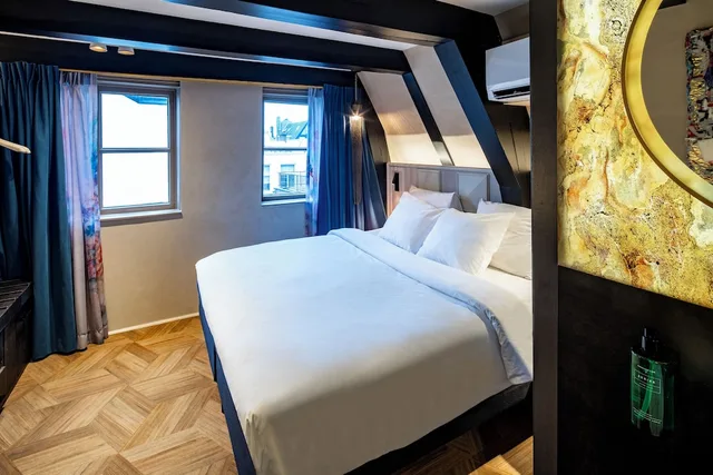 غرفة قياسية بسرير كوين، Mister Highland Hotel 6/9