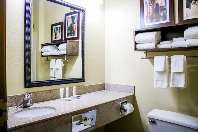 Room, 2 Queen Beds, Country Inn Suites By Radisson Richmond West At I 64 Va 4/5