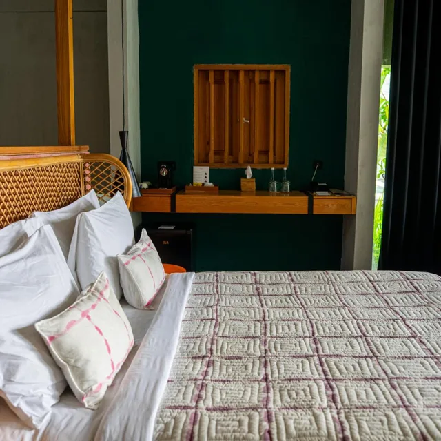 1 Bedroom, Nomad, Pool, Villa, King Bed، Shore Amora Canggu 2/5