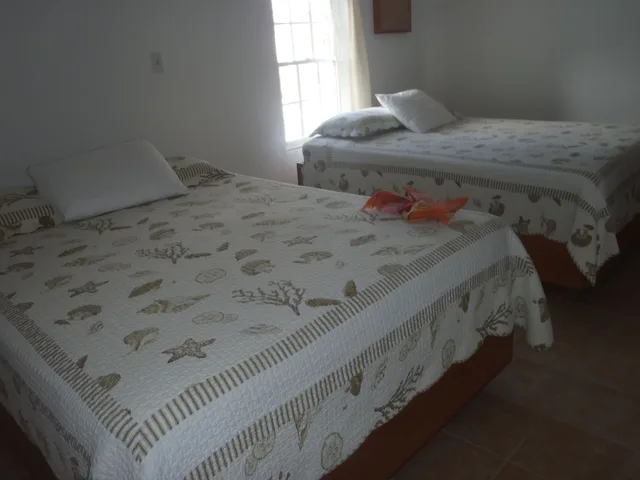 Standard, 2 Queen Beds, Corona Del Mar Hotel 2/3