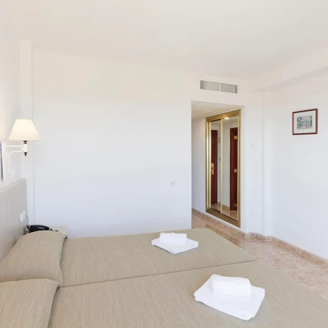 غرفة بسرير مزدوج بإطلالة على البحر، HSM Canarios Park Hotel 5/5