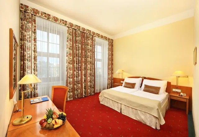 غرفة عائلية بحمام مشترك، Grandhotel Brno 1/10