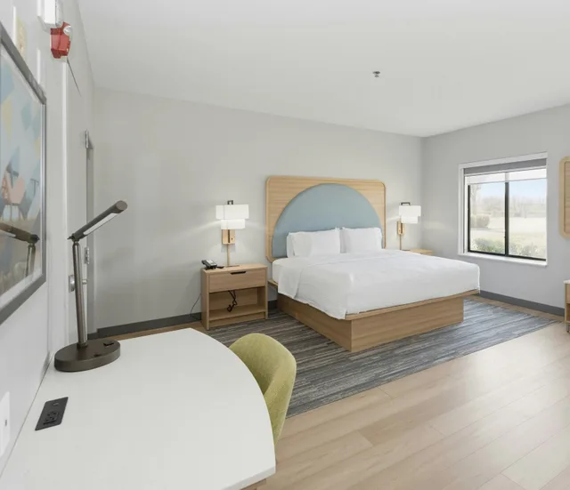 استوديو بسرير كينج لذوي الإعاقة، Hampton Inn & Suites Pharr, TX 7/8