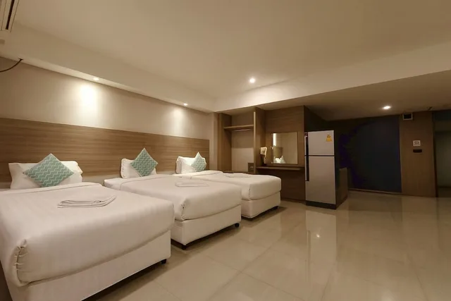 غرفة بريميير ثلاثية بثلاثة أسرّة، Avana Laemchabang Hotel 4/10
