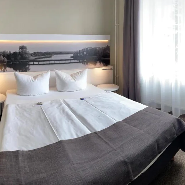 غرفة قياسية بسرير كينج، Hotel Am Schlosspark 4/10