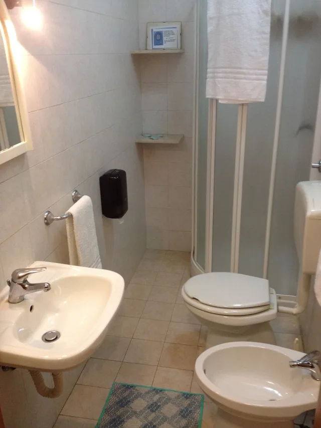 غرفة كومفورت مفردة بسرير فردي، Hotel Archimede Ortigia 7/7