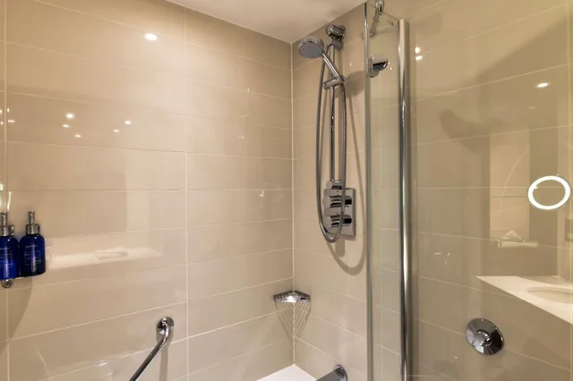 جناح ملكي، Radisson Blu Hotel, Edinburgh City Centre 5/8