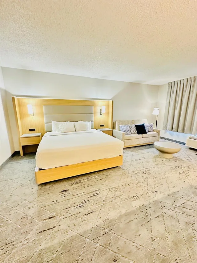غرفة بسرير كينج، Red Lion Hotel Kelso Longview 1/10