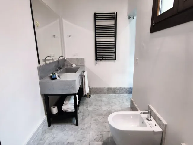 2 Bedrooms, Palazzo, Deluxe, Triple، Casual Rinascimento Firenze 8/8