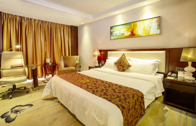 غرفة بزنس بسرير كوين، Meihao Mingyue Hotel International Finance City Keyun Road Metro Branch 3/10