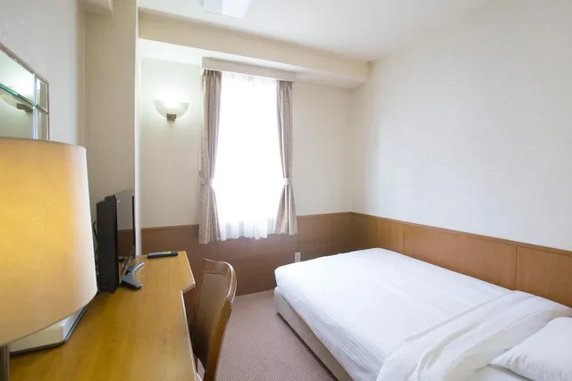 غرفة مفردة بسرير مزدوج للمدخنين، Tetoranze Makuhari Inagekaigan Hotel 2/3
