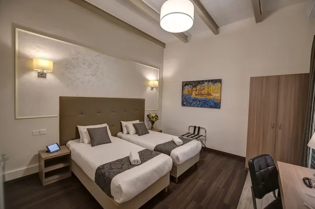 غرفة قياسية مفردة بسرير مزدوج، Europa Hotel 2/6