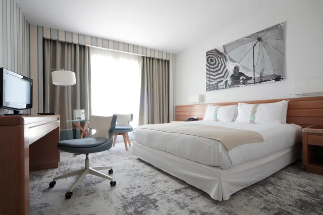 غرفة قياسية بسرير كينج، HOLIDAY INN RESORT NICE - PORT SAINT LAURENT 7/10