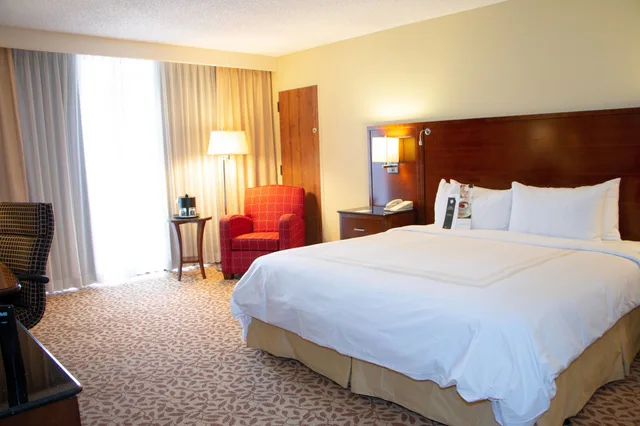 Concierge, King Bed، El Paso Marriott 2/10