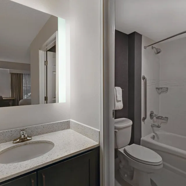 جناح بغرفتي نوم، Residence Inn By Marriott Louisville Airport 4/10