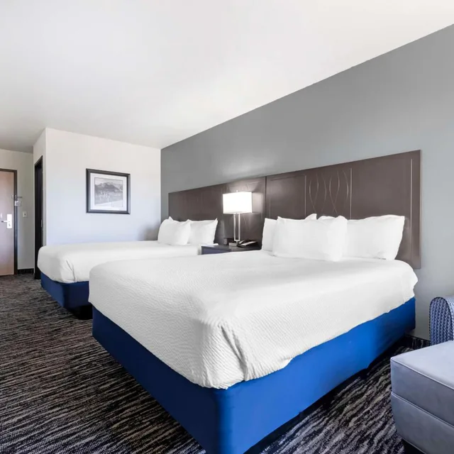 غرفة بسريرين كوين لذوي الإعاقة، Best Western Santa Fe 2/5