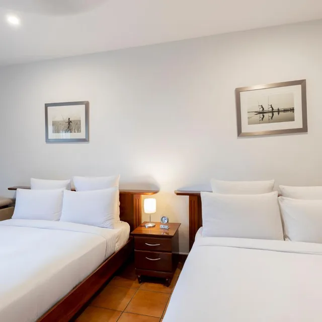 غرفة بسرير مزدوج أو سريرين منفصلين، Airways Hotel 1/7