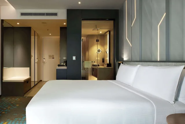 غرفة قياسية بسرير كينج، DoubleTree by Hilton Shah Alam i-City 2/7