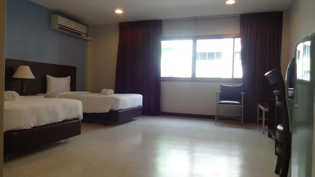 Semi Room, Deluxe, 2 Semi Double Beds، Mango Bedroom Inn 1/3