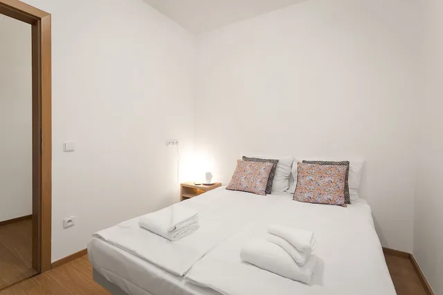 شقة سكنية بريميوم بسريرين كوين مع أريكة، Prague City Residence 1/7