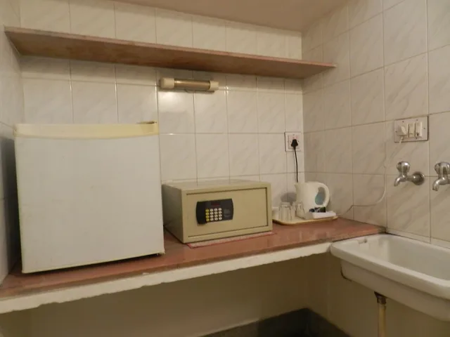 غرفة عائلية بسرير مزدوج مع أريكة، Tara Niwas 9/10