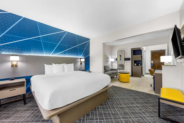 جناح بسرير كينج، Comfort Suites London, KY 6/7
