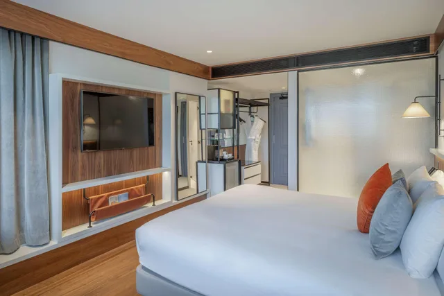 جناح بغرفتي نوم، Melia White House 5/10
