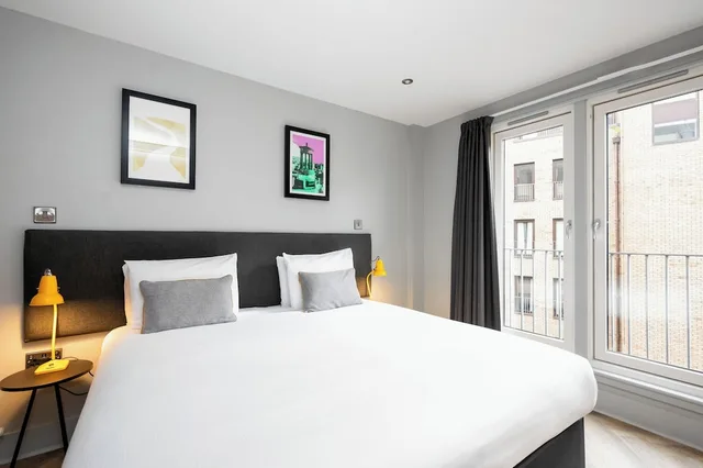 2 Bedrooms, Open Plan, Apartment, Twin Beds, Sofa, Staycity Aparthotels West End 2/10