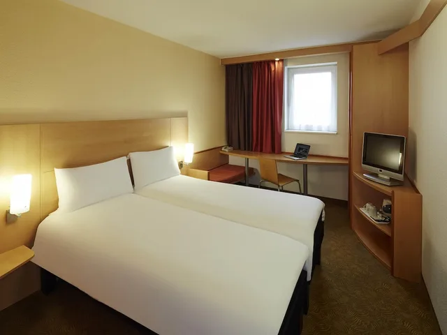 غرفة بسريرين منفصلين، ibis Reading Centre 3/6