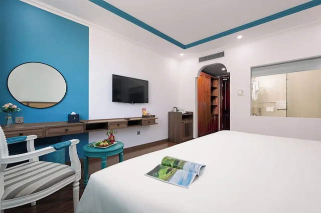 غرفة بريميوم بإطلالة جزئية على البحر، PARACEL DANANG HOTEL 4/5