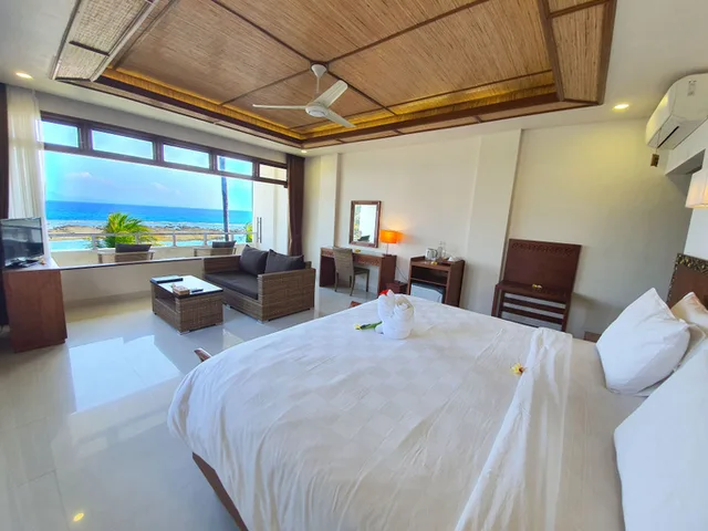 غرفة ملكية، Hotel Genggong 1/4