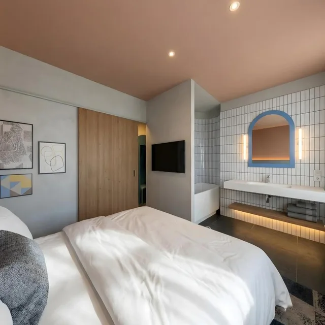 Suite, Sauna، London Hotel 1/5
