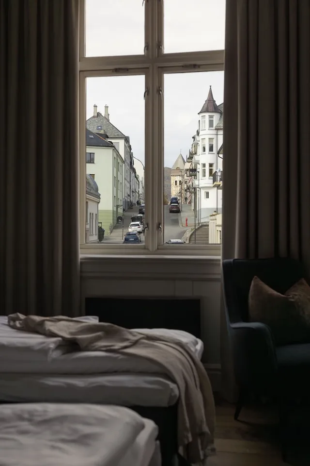 غرفة قياسية بسريرين منفصلين، Brosundet Hotel 2/3