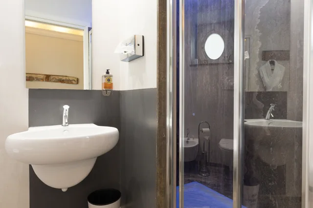 Room, French Bed, Small، Quintocanto Hotel And Spa 5/5