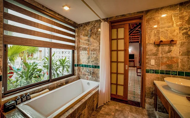 فيلا بسرير كينج وسريرين منفصلين بغرفتي نوم بمسبح خاص، Pilgrimage Village Boutique Resort & Spa 1/1