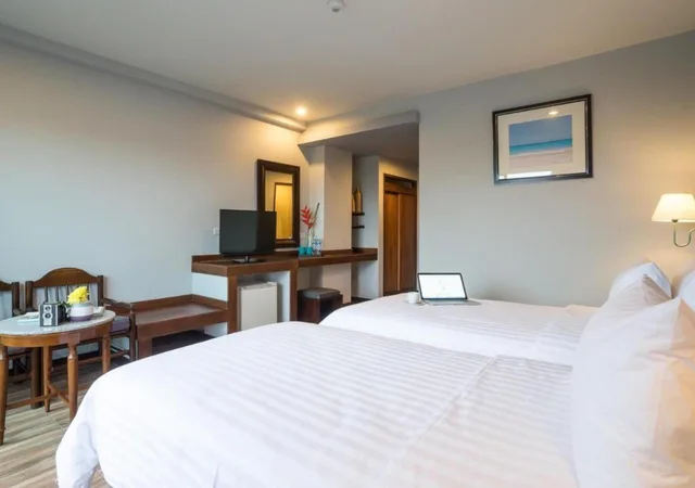 غرفة ديلوكس بسرير مزدوج أو سريرين منفصلين بإطلالة على المسبح، Savotel 4/6