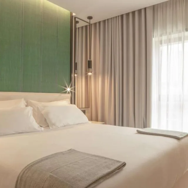 Adjoining, Family, Single Bed, Nh Porto Jardim 4/7