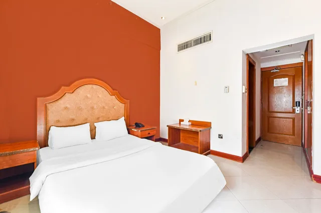 استوديو بسرير كينج، OYO 118 Revira Hotel 1/10