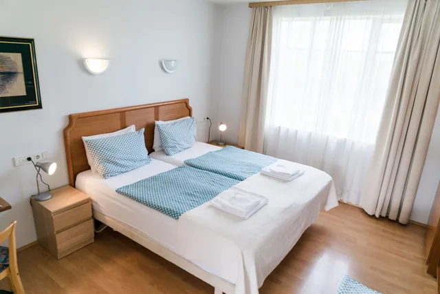 استوديو اقتصادي بسريرين منفصلين بإطلالة على الجبل بمطبخ صغير، Laxnes Hotel 2/10