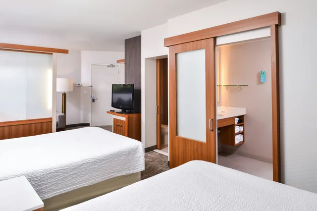 Room, 2 Queen Beds, Springhill Suites Temecula Valley Wine Country 1/5